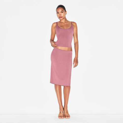Топ SKIMS Smooth Layers Scoop Neck Cami Redwood