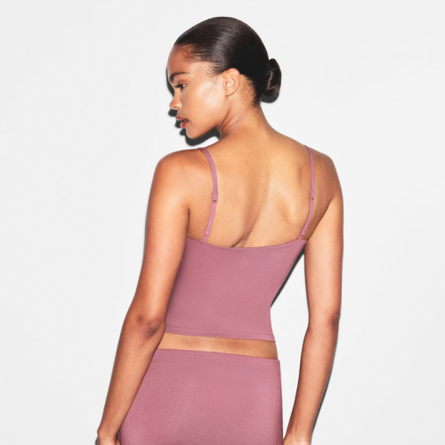 Топ SKIMS Smooth Layers Scoop Neck Cami Redwood