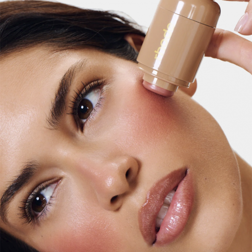 Румяна Rhode Pocket Blush Tan Line