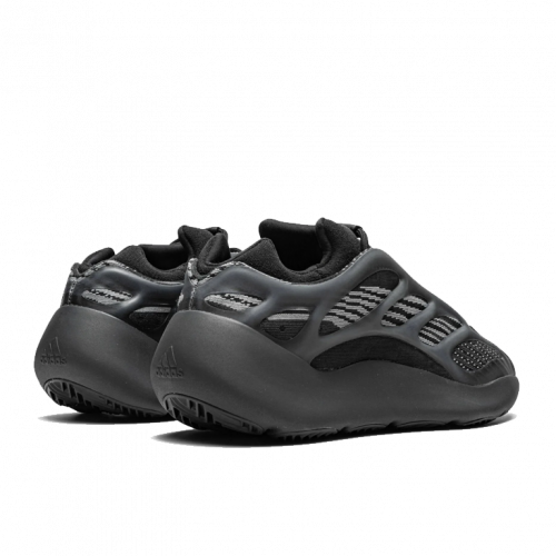 Кроссовки Adidas Yeezy 700 V3 Dark Glow