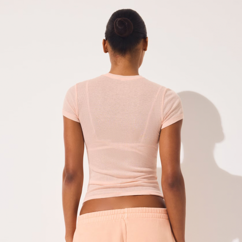 Футболка SKIMS Sheer Cotton T-Shirt Villa